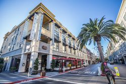  Santana Row Apt 338