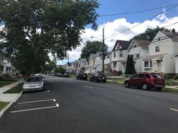  Davis Ave