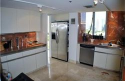  Brickell Ave Apt 1806