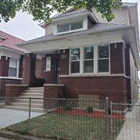  S Laflin St