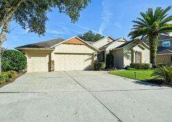  Wakeview Dr