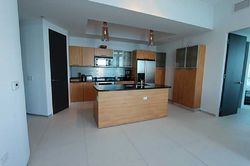  Ne 30th St Apt 2201