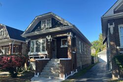  Lombard Ave