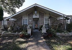  Black Walnut Dr