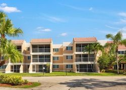  Lakeview Dr Apt 207
