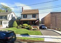  Ludlow Pl