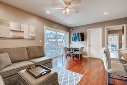  N Paulina St Apt 2w