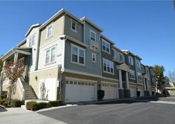  Oak St Unit 401