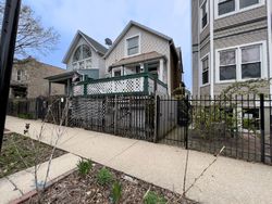  N Whipple St