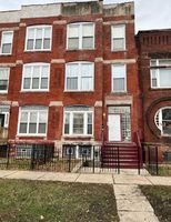 W Monroe St