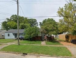  N 39th St