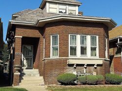  S Saint Lawrence Ave