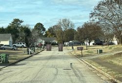  Cloverdale Dr