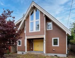  Ne 100th St