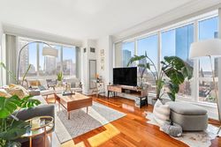  W 42nd St Apt 10l