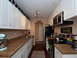  Cedar Lake Rd S Apt 7