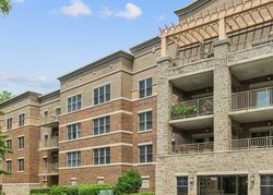  Lakeview Dr Apt 310