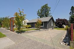  10th Ave Sw