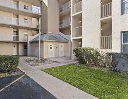  Evergreen Pl Apt 102