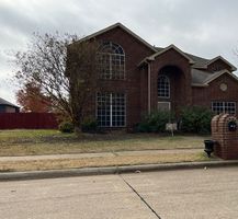  W Glen Meadow Dr