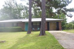  Crescent Cir Sw