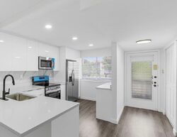  Inverrary Dr Apt 203