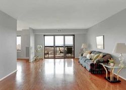  Yoakum Pkwy Apt 1118
