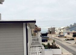  Devon Ln