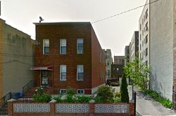  29th St