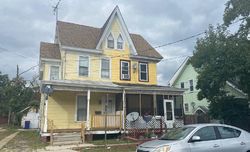  Oak St E