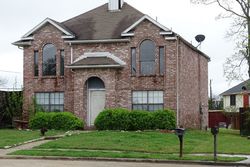  Patrick Cir