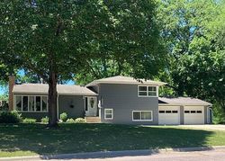  Woodland Ave