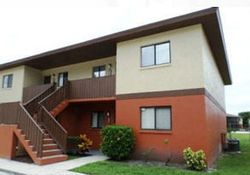  University Ln Apt 604