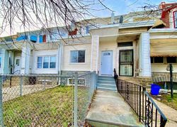  N 15th St