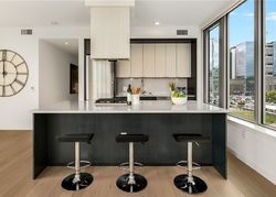  1st Ave S Apt 709