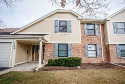  Woodbury Ln Apt A2