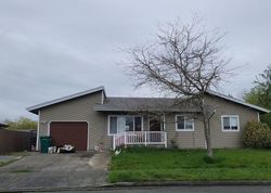  S 25th St