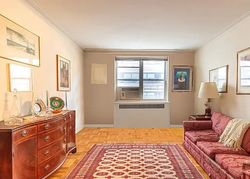  W 64th St Apt 5a