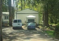  Se Mcguffey Ln