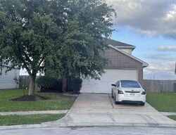  Long Meadow Dr