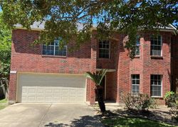 Live Oaks Spring Dr