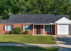  Walnut Dr