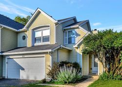  Newport Cir