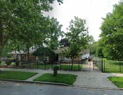  S Woodlawn Ave