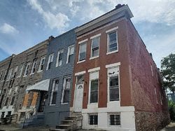  W Saratoga St