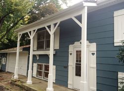  Greenbrier Ln