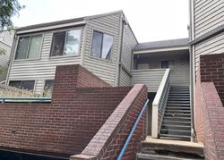  47th St Apt 206a