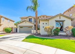 E Turnberry Ct