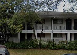  Prytania St Apt 17