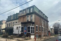  N 11th St